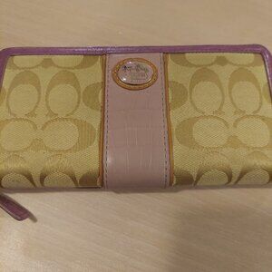 Coach Light Taupe & Lilac Card Bill ID coin Zip Around Accordion Wallet EUC *HP*